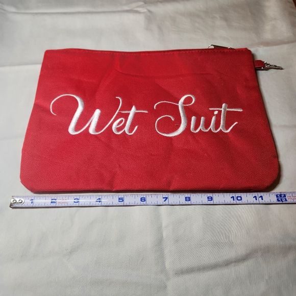 Wet Suit Zippered Storage Bag Red swim suit pouch - Picture 8 of 11